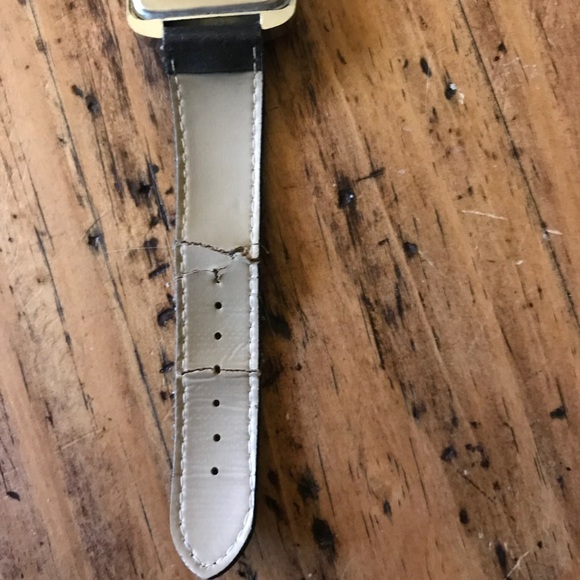 PUMA Glow In The Dark Watch - Picture 6 of 7